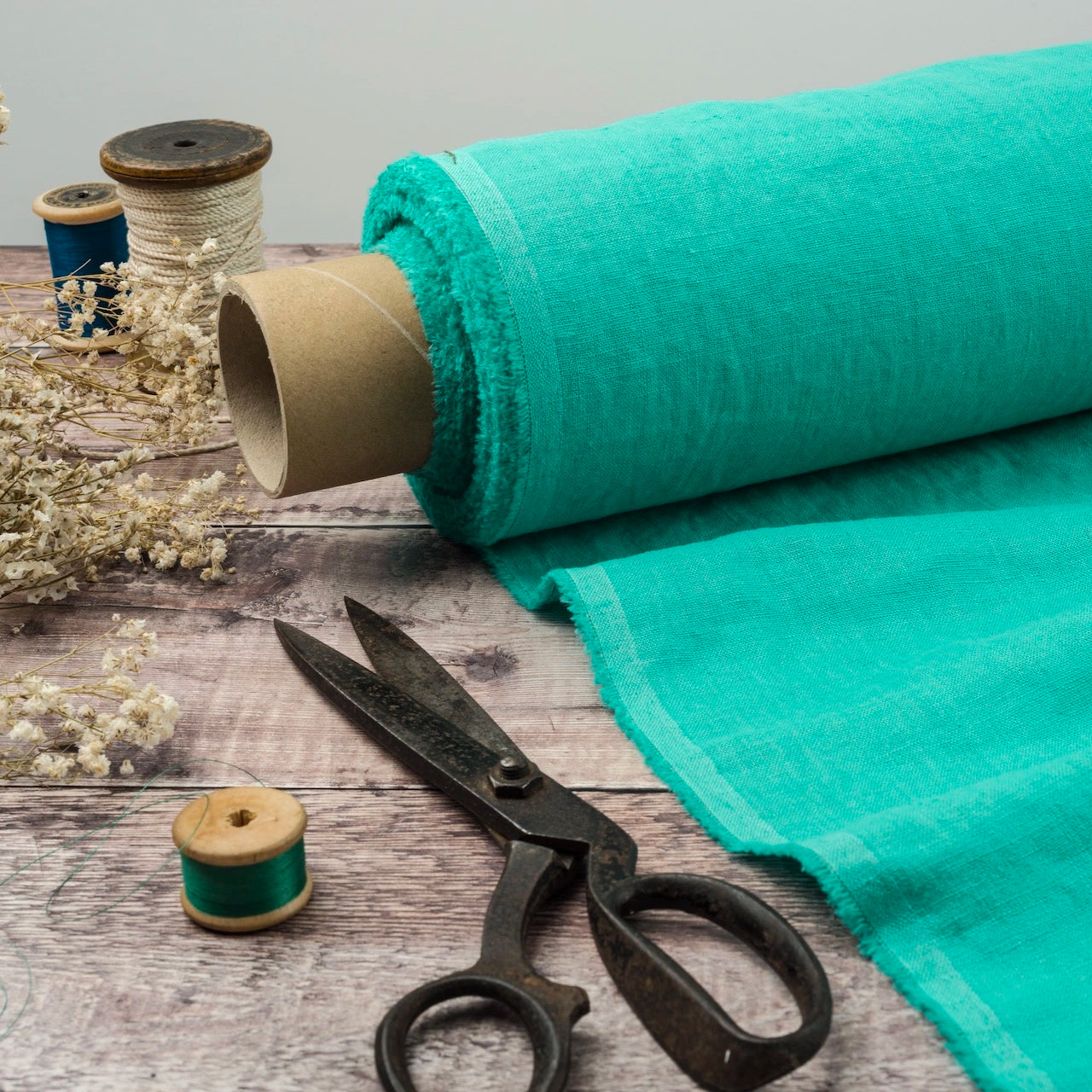 Washed Pure Aqua Linen Fabric 205 g/m²