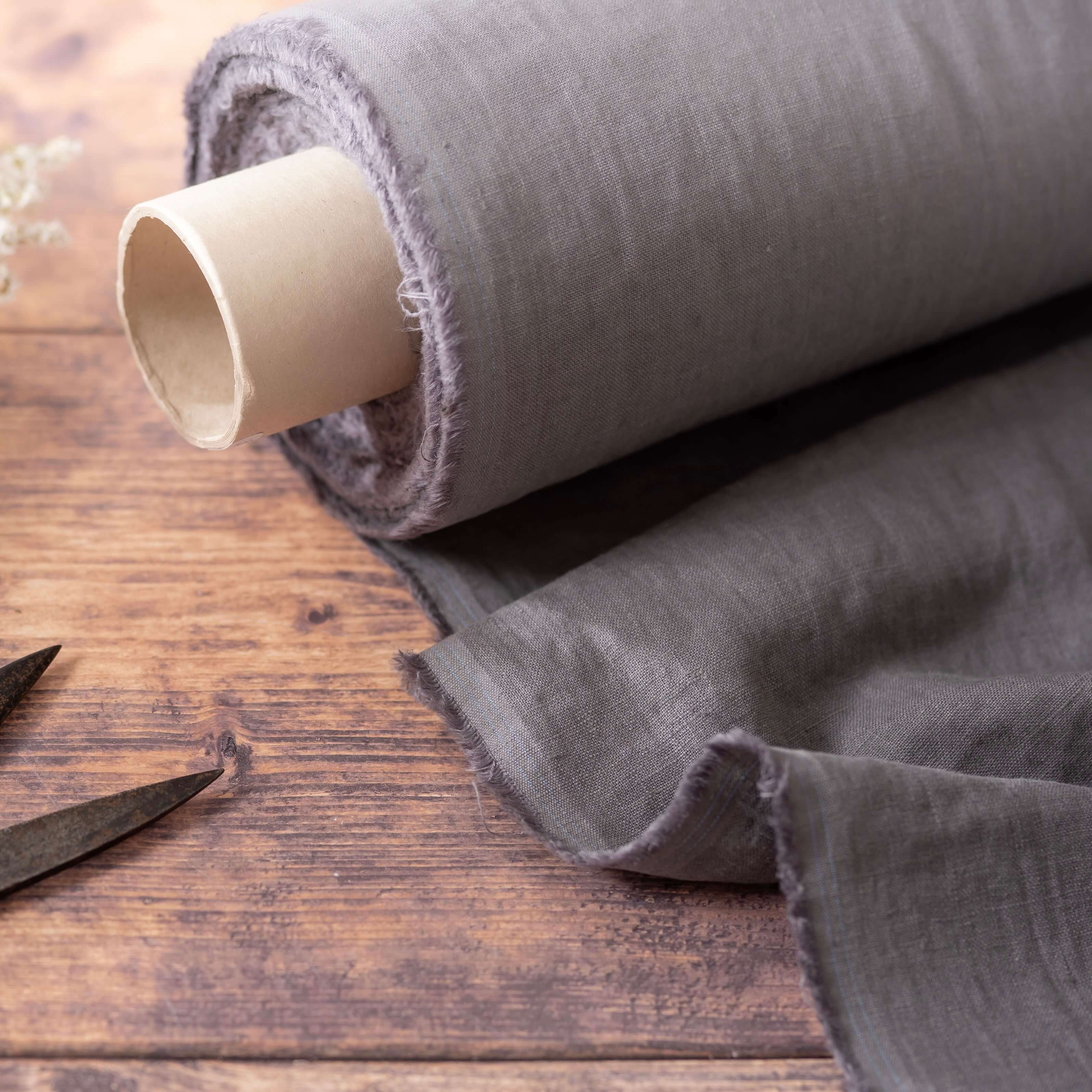 Washed Pure Graphite Grey Linen Fabric 205 g/m²