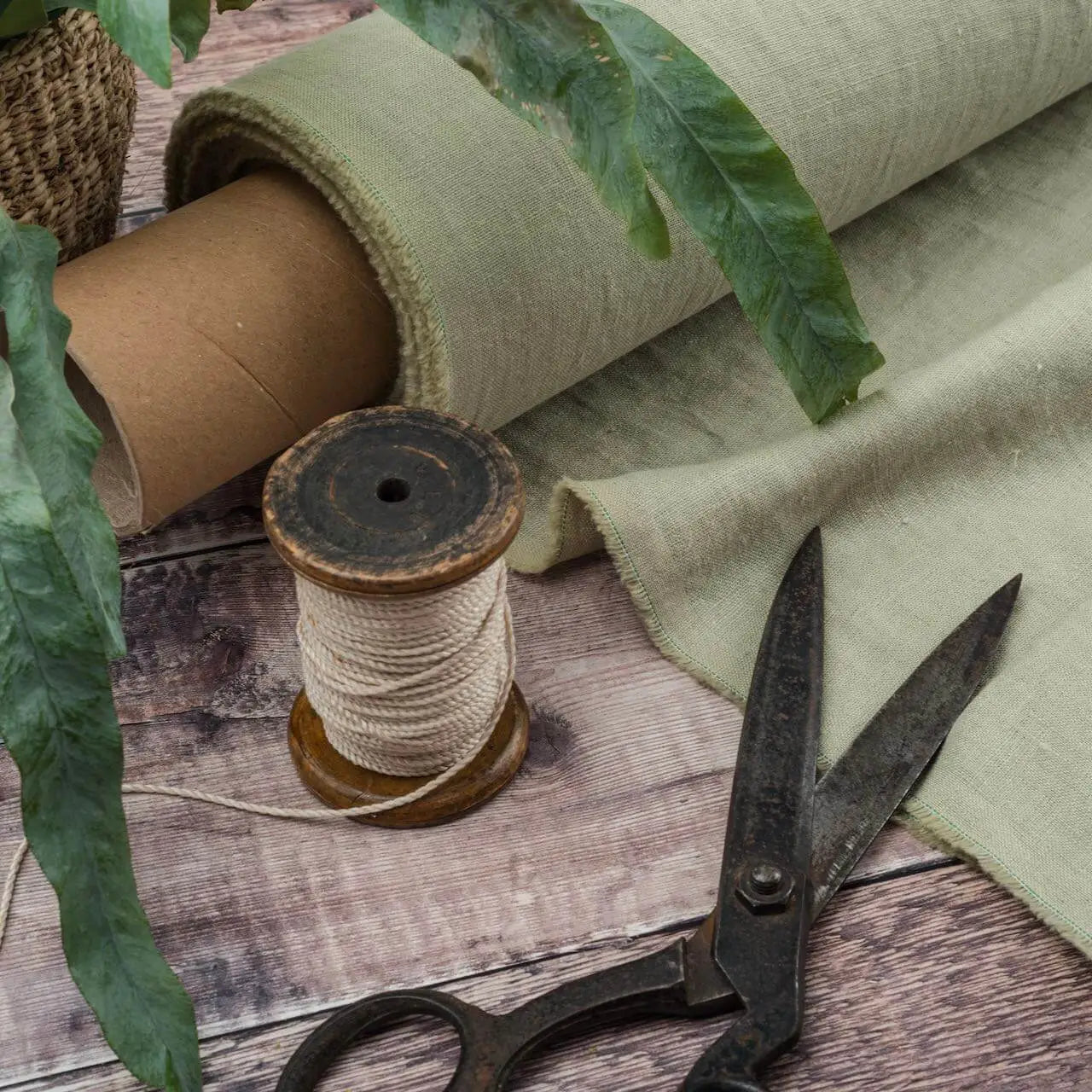 Washed Pure Light Sage Green Linen Fabric 205 g/m²