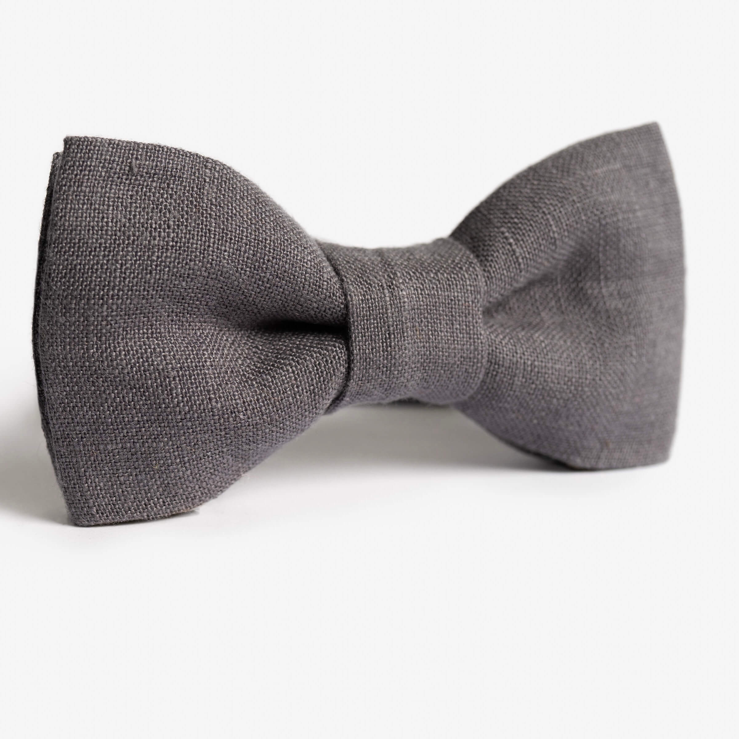 Graphite Grey Linen Bow Tie