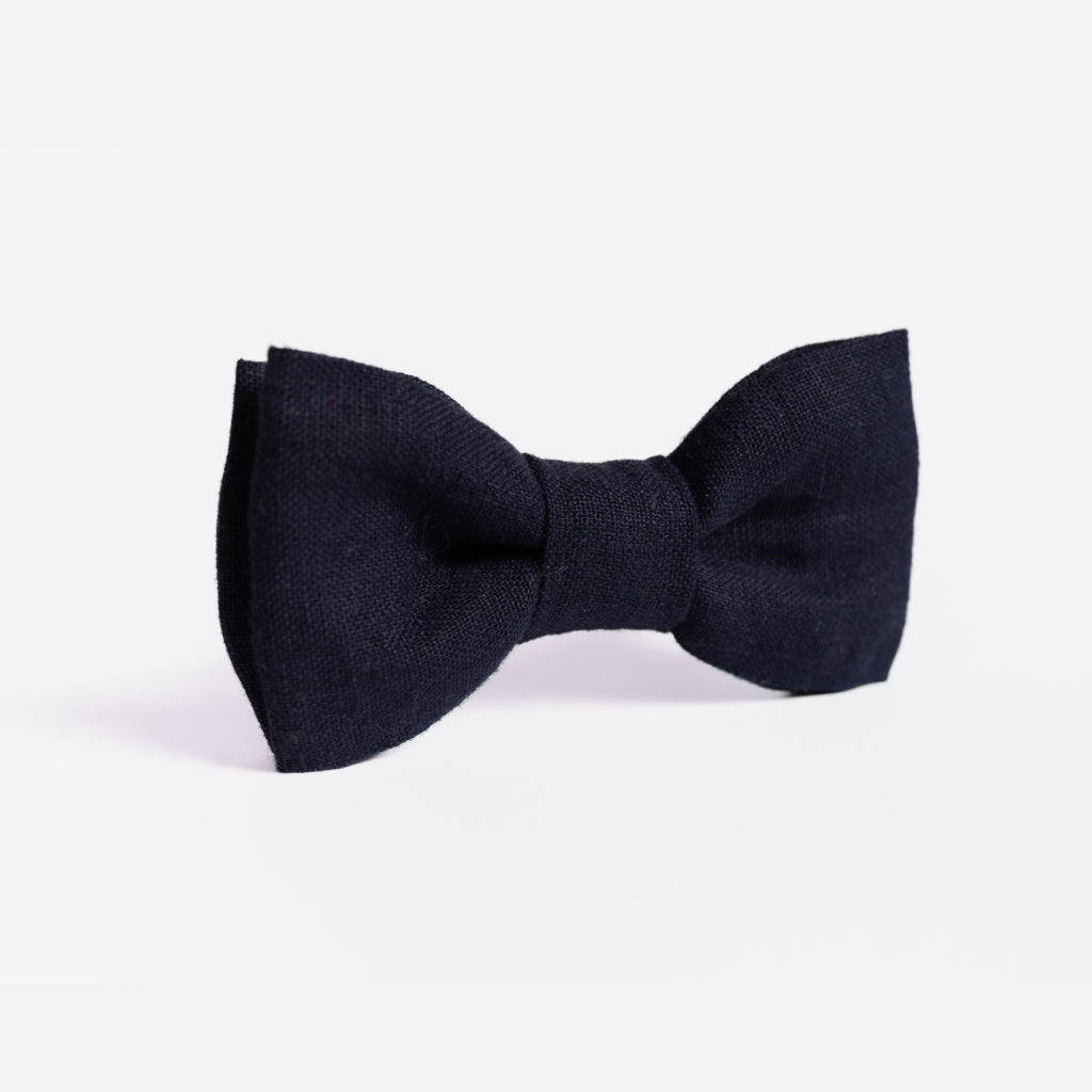 Navy Blue Linen Bow Tie